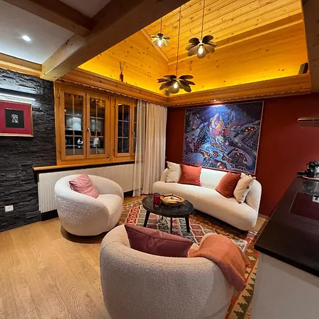 Lovely 3 Bedroom Apartment