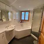 Lovely 3 Bedroom Schönried