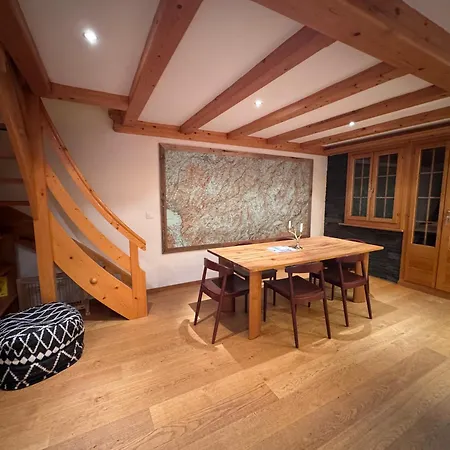 Lovely 3 Bedroom *
