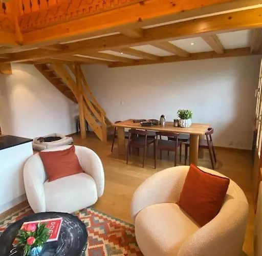 דירה Lovely 3 Bedroom